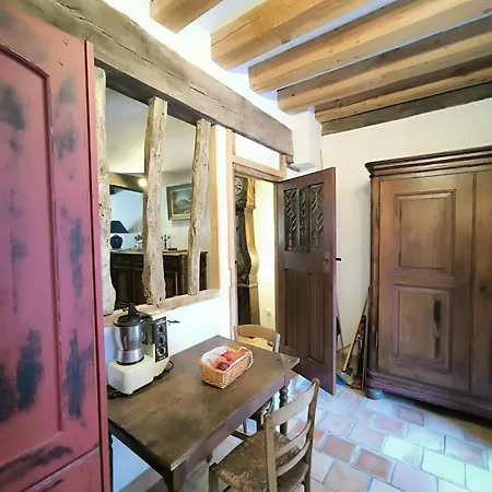 La Toscane Médiévale Hébergement de vacances Saramon